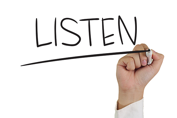 Kẻ thắng nói ít nghe nhiều, người thua nói nhiều nghe ít